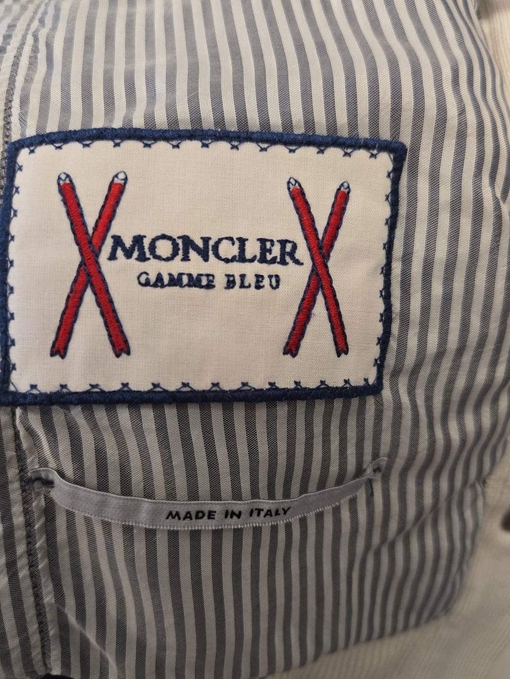 Moncler Gamme Bleu Light Gray Quilted Varsity Jacket with Ivory Trim - Picture 3 of 4